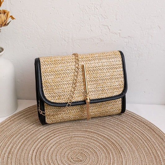 Straw bag